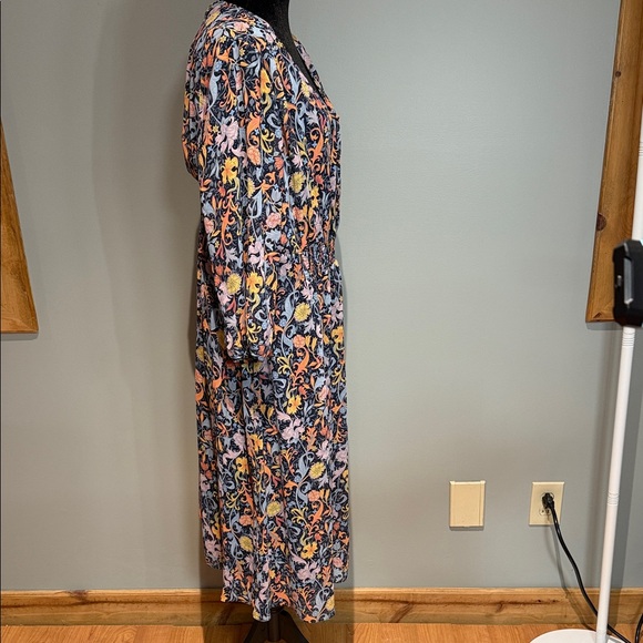 CJ Banks Vibrant Long Sleeve Floral Dress - Picture 2 of 10